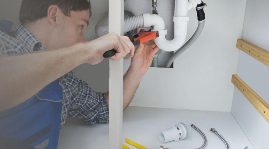 Local tankless water heater installation in Elba, NE